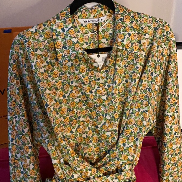 Zara complete button down maxi shirt dress… - Picture 3 of 13